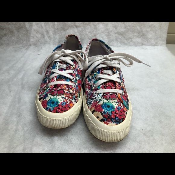 Supergra Flower Canvas Shoes - Picture 10 of 14